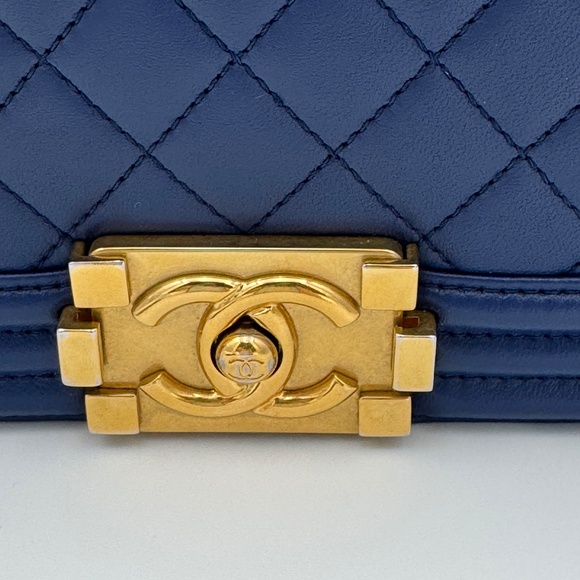 Chanel Lambskin Quilted Medium Boy Flap Bag in Blue - Picture 8 of 9